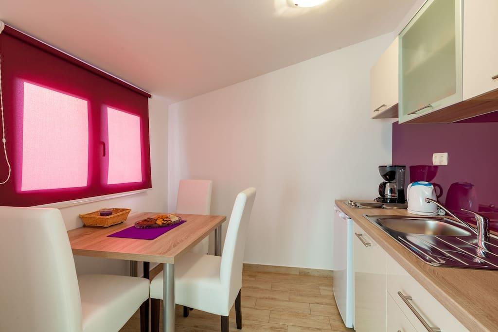 Apartmani Sanja Suta Podstrana Exterior photo