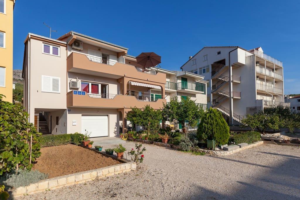 Apartmani Sanja Suta Podstrana Exterior photo